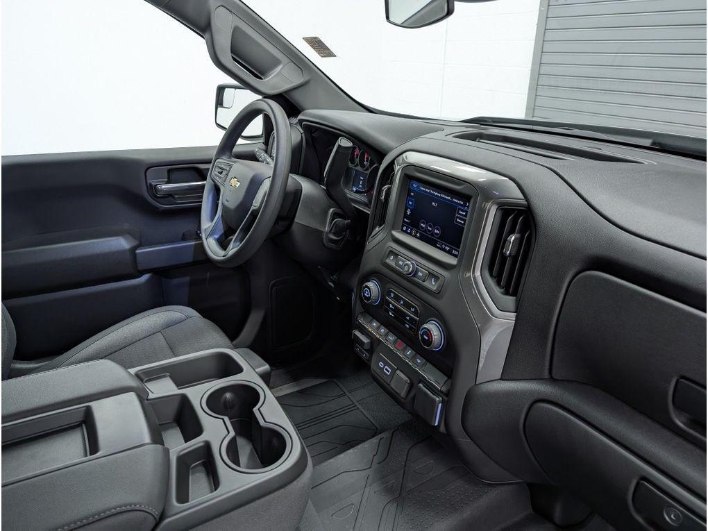 new 2025 Chevrolet Silverado 1500 car, priced at $42,500