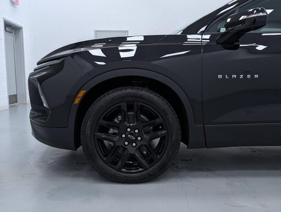 new 2025 Chevrolet Blazer car, priced at $44,500