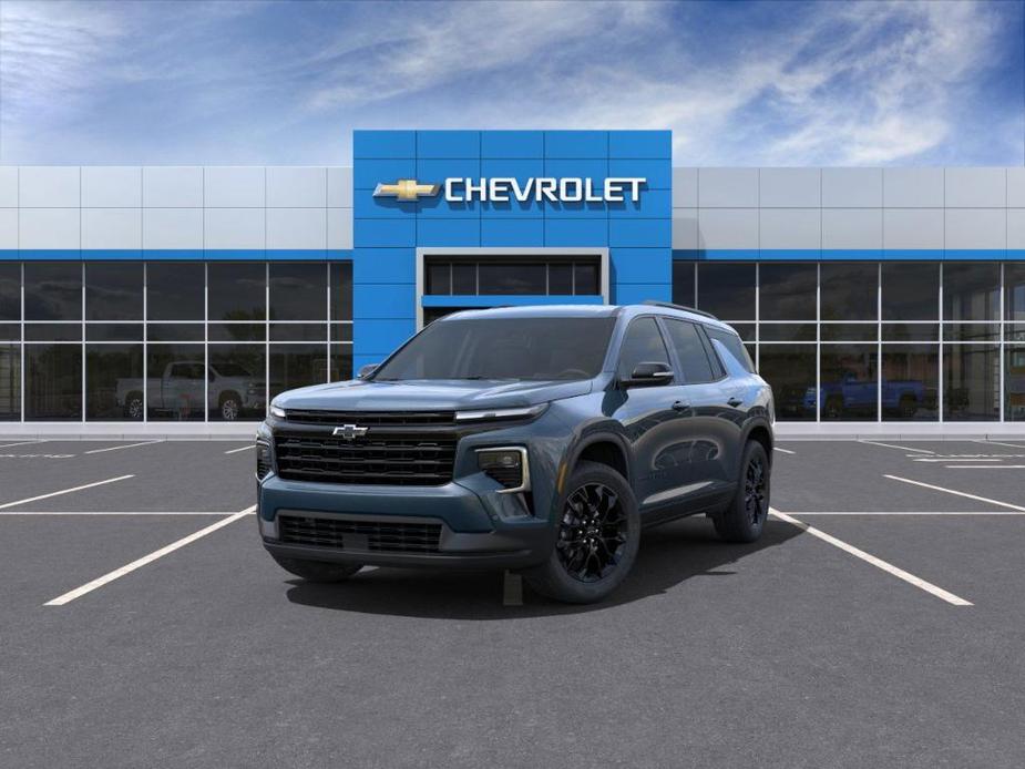 new 2025 Chevrolet Traverse car, priced at $50,252