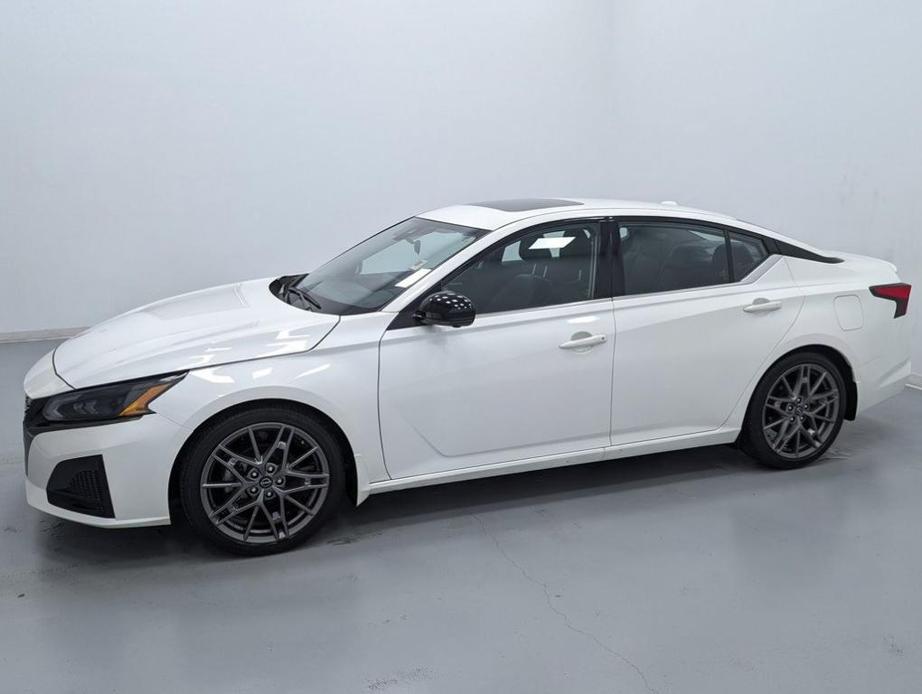 used 2024 Nissan Altima car, priced at $25,995