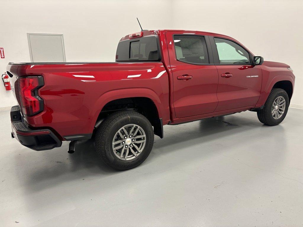 new 2024 Chevrolet Colorado car, priced at $36,000