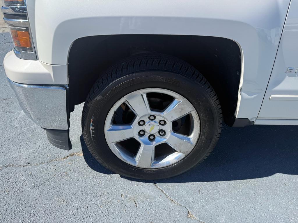 used 2015 Chevrolet Silverado 1500 car, priced at $21,995