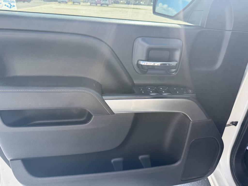 used 2015 Chevrolet Silverado 1500 car, priced at $21,990