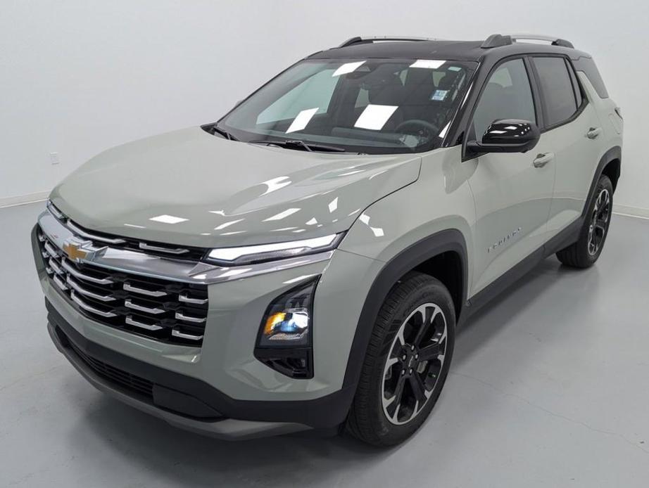 new 2025 Chevrolet Equinox car, priced at $31,325