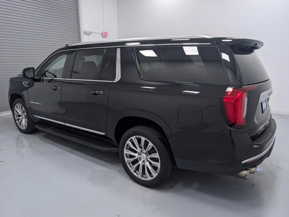 used 2022 GMC Yukon XL car, priced at $61,500