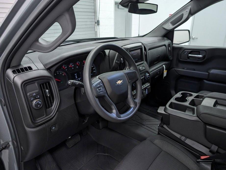 new 2025 Chevrolet Silverado 1500 car, priced at $44,000