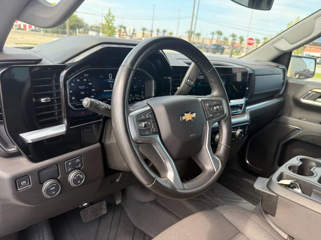 used 2024 Chevrolet Silverado 1500 car, priced at $39,695