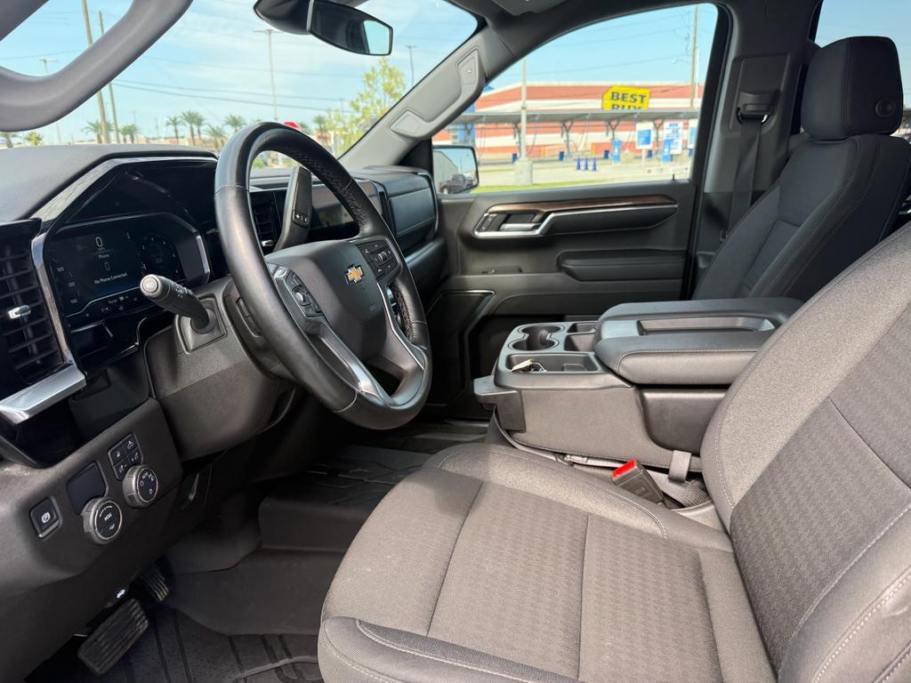 used 2024 Chevrolet Silverado 1500 car, priced at $39,695