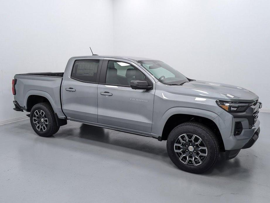 new 2024 Chevrolet Colorado car, priced at $38,000