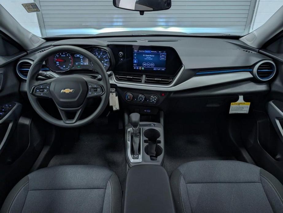 new 2025 Chevrolet Trax car, priced at $20,782