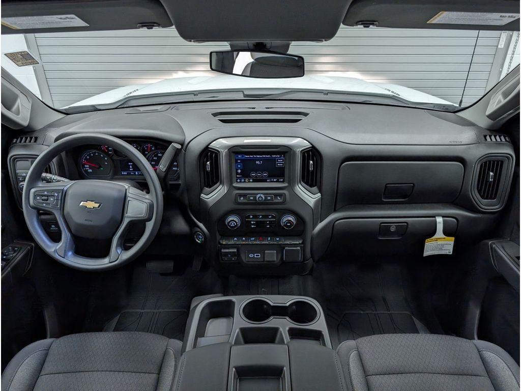 new 2025 Chevrolet Silverado 1500 car, priced at $42,000