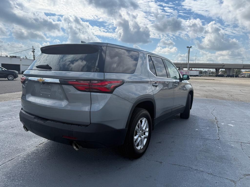 used 2023 Chevrolet Traverse car, priced at $27,000