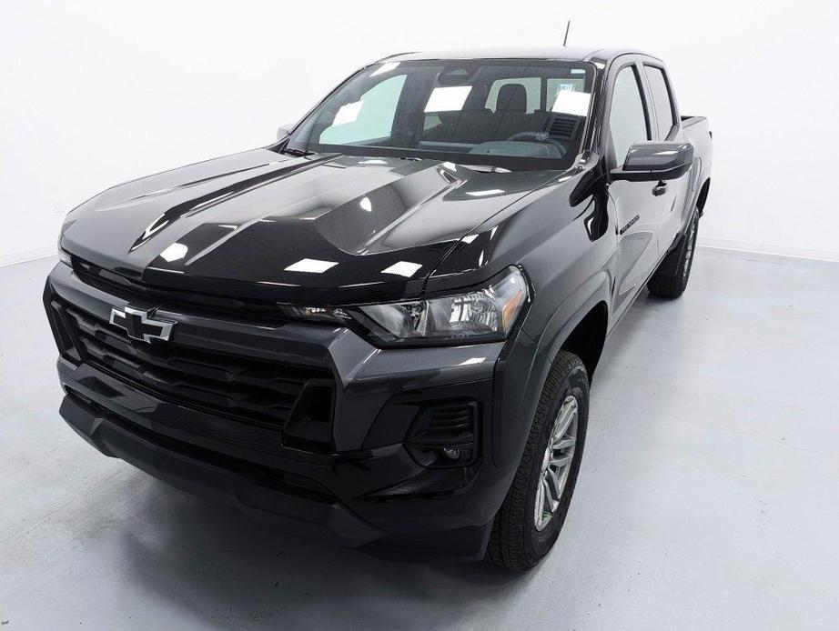 new 2024 Chevrolet Colorado car, priced at $36,000