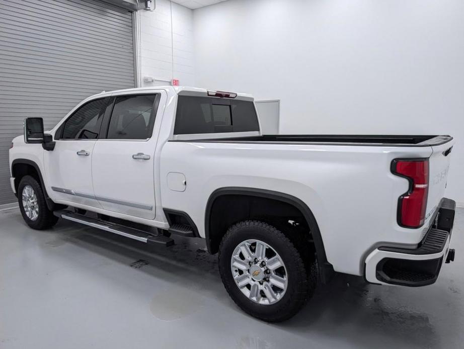 used 2024 Chevrolet Silverado 2500 car, priced at $67,989