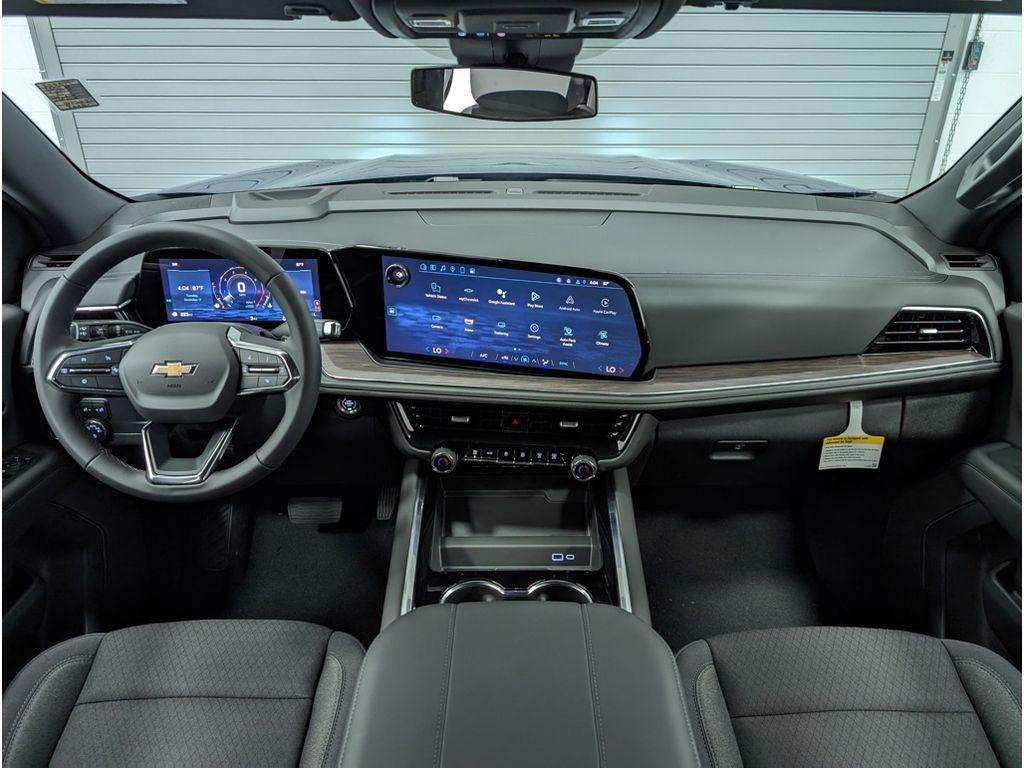 new 2025 Chevrolet Suburban car, priced at $66,065