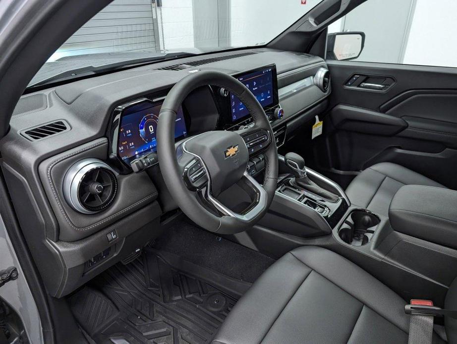 new 2024 Chevrolet Colorado car, priced at $38,000