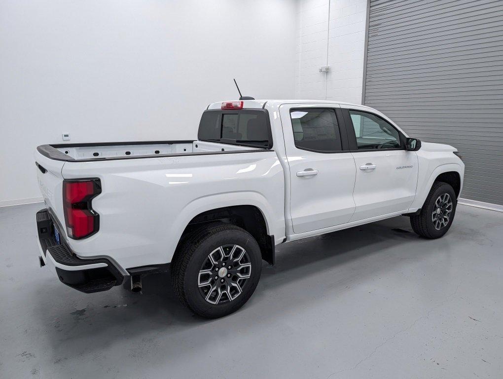 new 2024 Chevrolet Colorado car, priced at $37,000