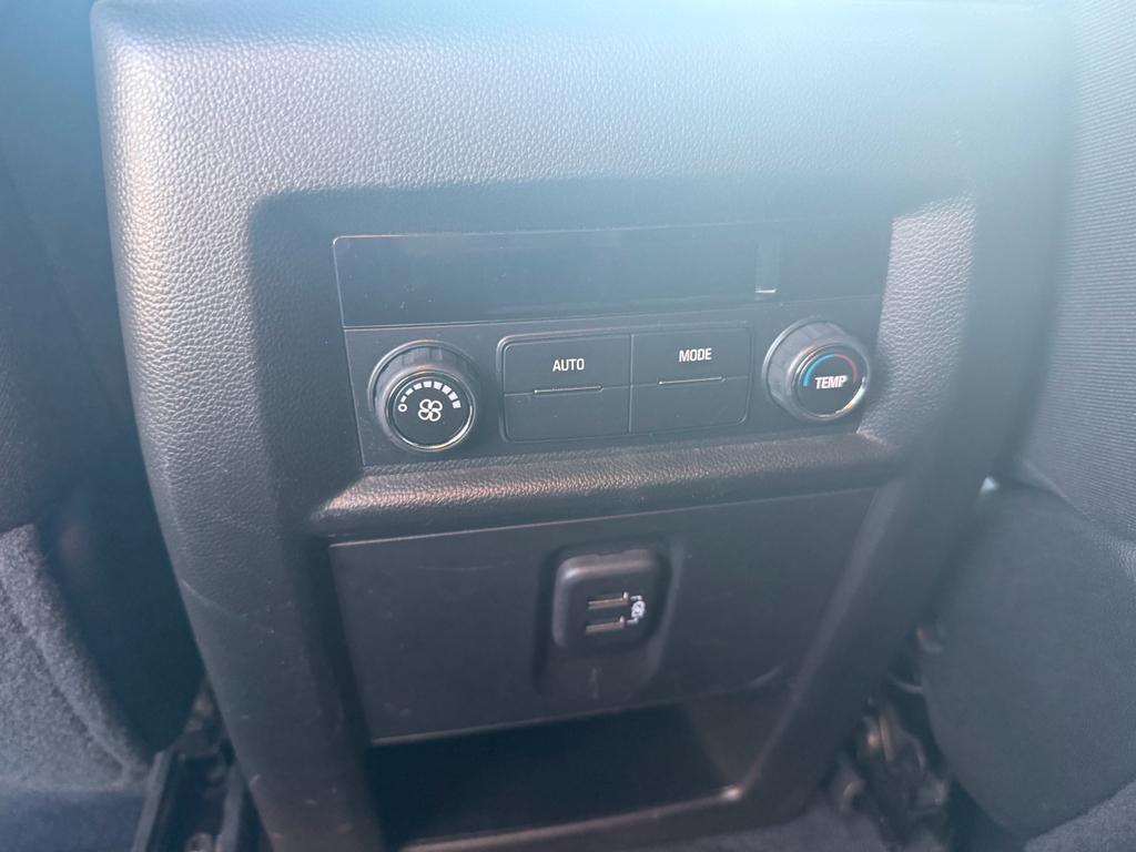 used 2023 Chevrolet Traverse car, priced at $26,795