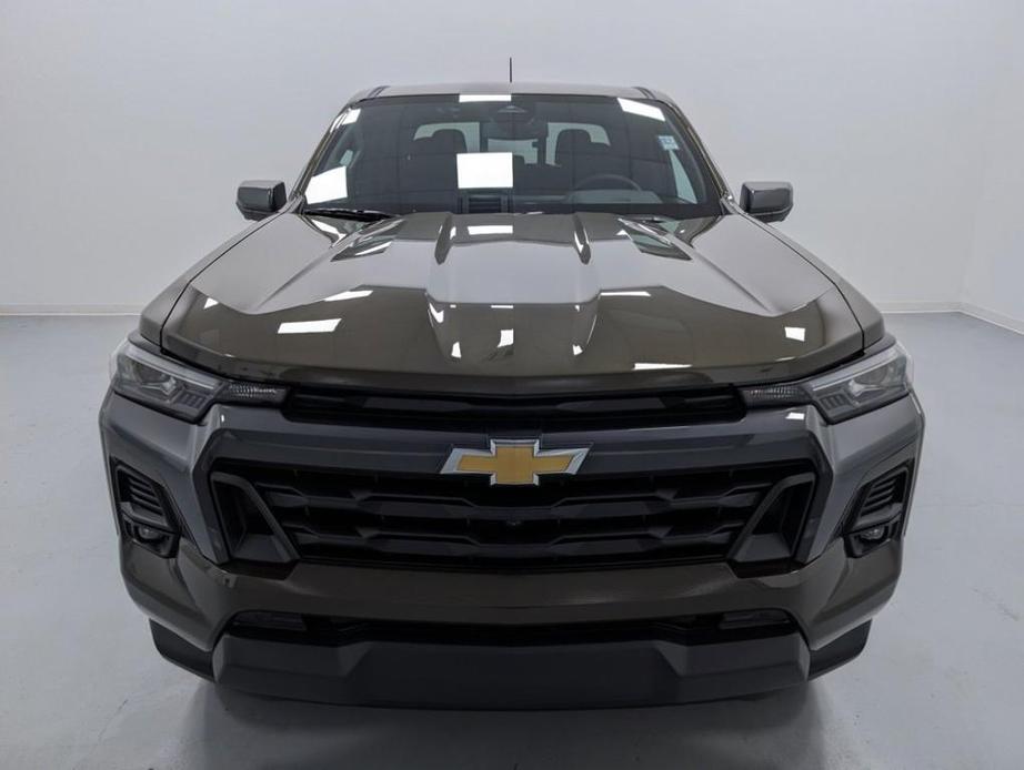 new 2024 Chevrolet Colorado car, priced at $40,270