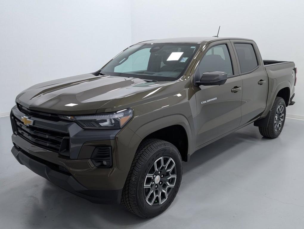 new 2024 Chevrolet Colorado car, priced at $39,745