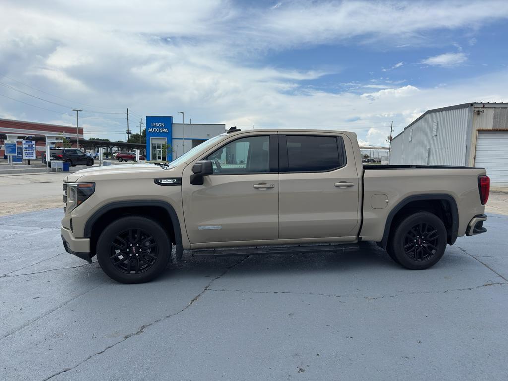used 2022 GMC Sierra 1500 car, priced at $42,990