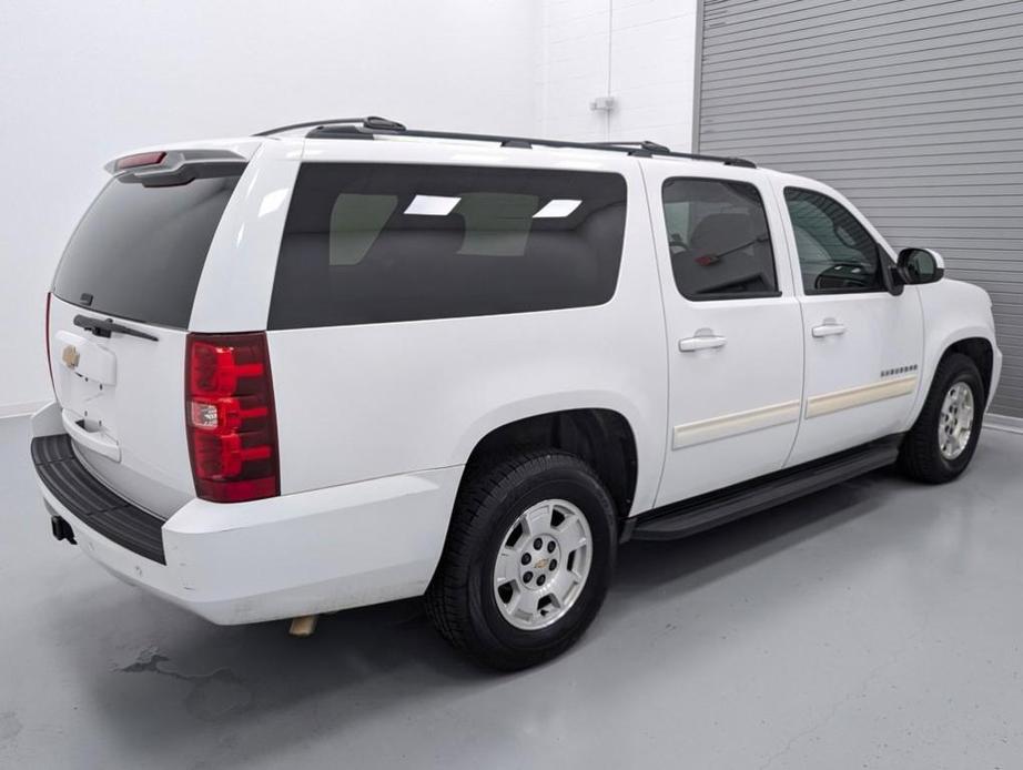 used 2014 Chevrolet Suburban car, priced at $9,995