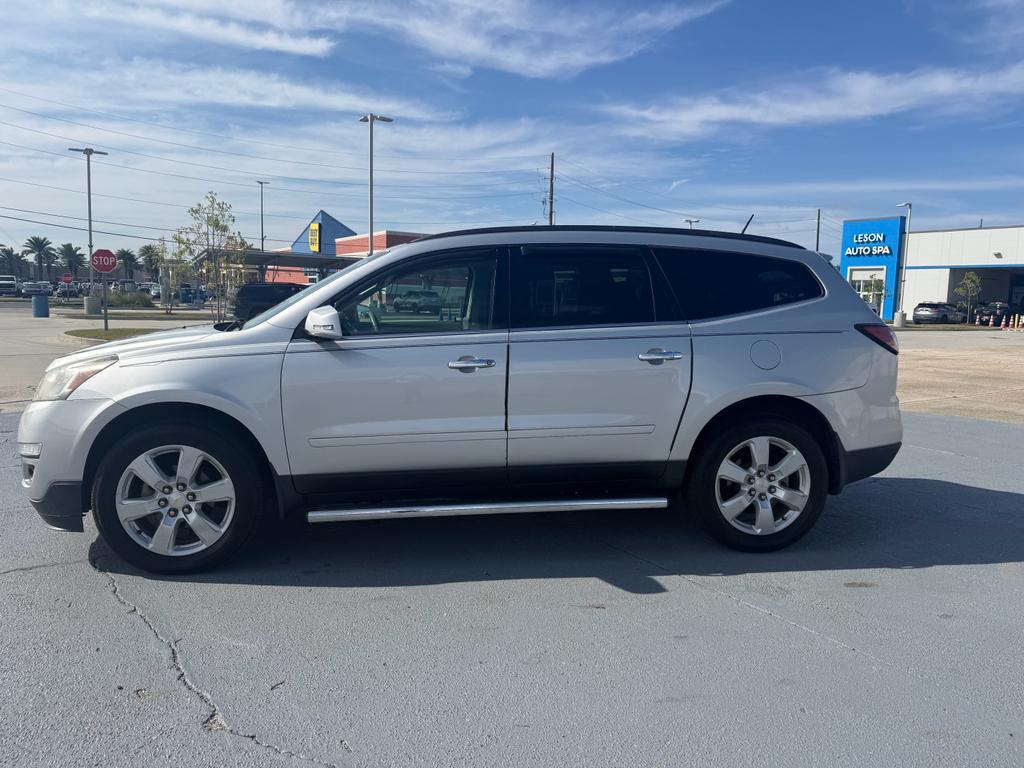 used 2017 Chevrolet Traverse car, priced at $14,990
