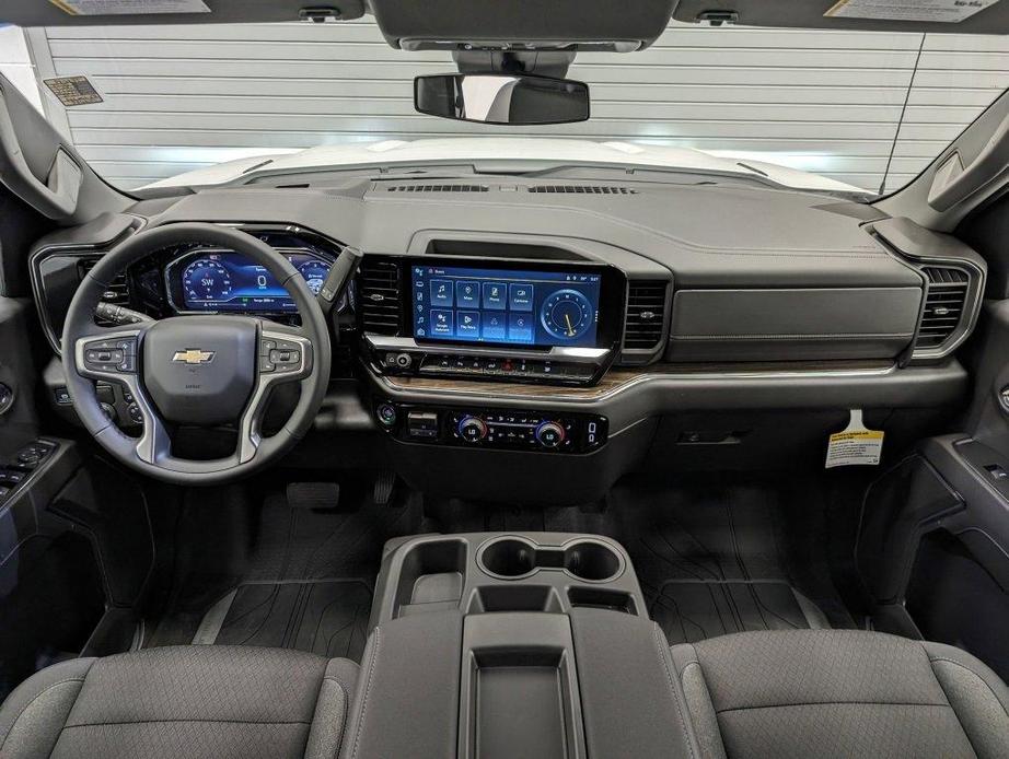 new 2024 Chevrolet Silverado 1500 car, priced at $47,605