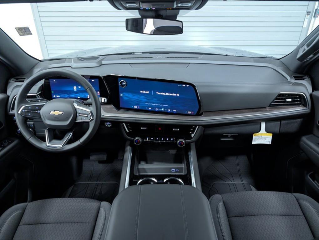 new 2025 Chevrolet Suburban car, priced at $65,065