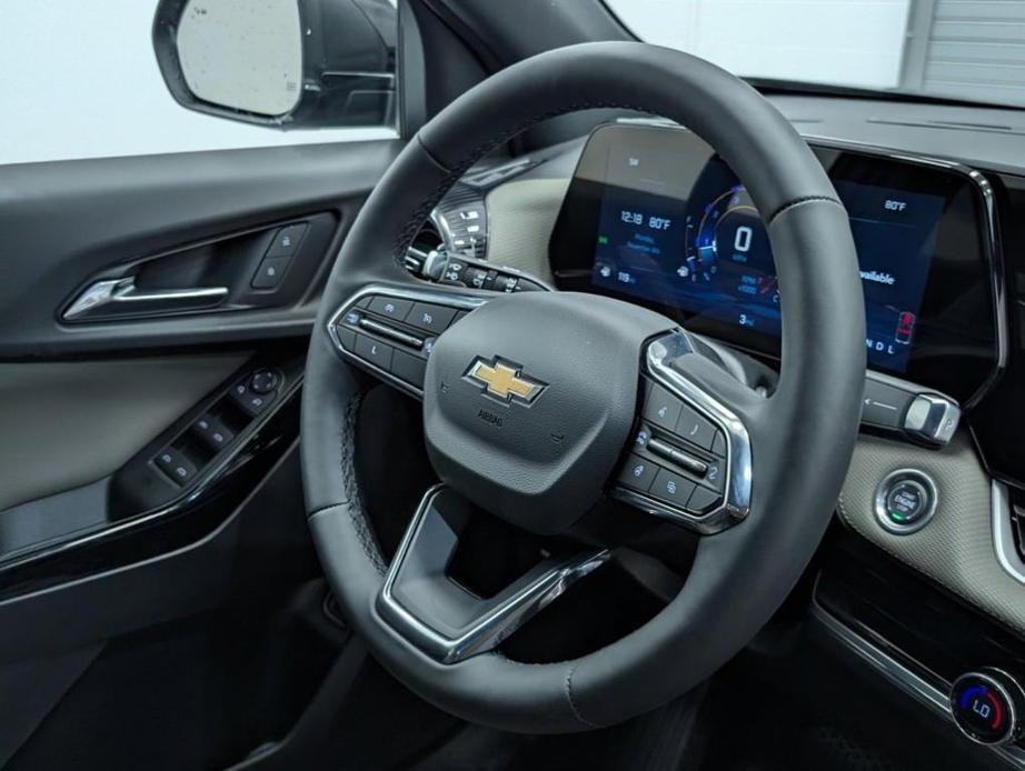 new 2025 Chevrolet Equinox car, priced at $30,830