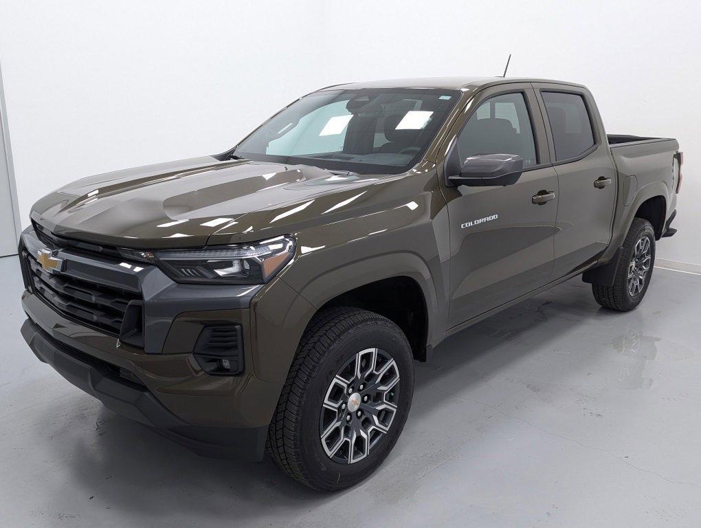 new 2024 Chevrolet Colorado car, priced at $39,000