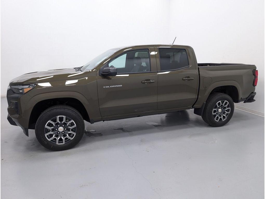 new 2024 Chevrolet Colorado car, priced at $39,000