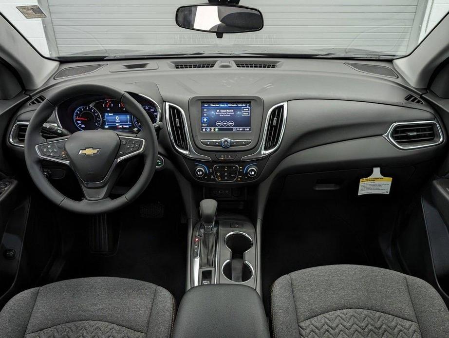 new 2024 Chevrolet Equinox car, priced at $27,085