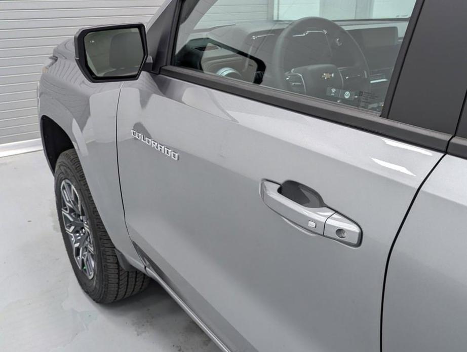 new 2024 Chevrolet Colorado car, priced at $39,745