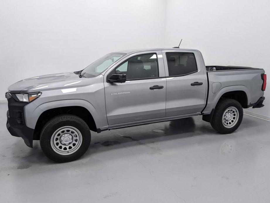 new 2024 Chevrolet Colorado car, priced at $33,300