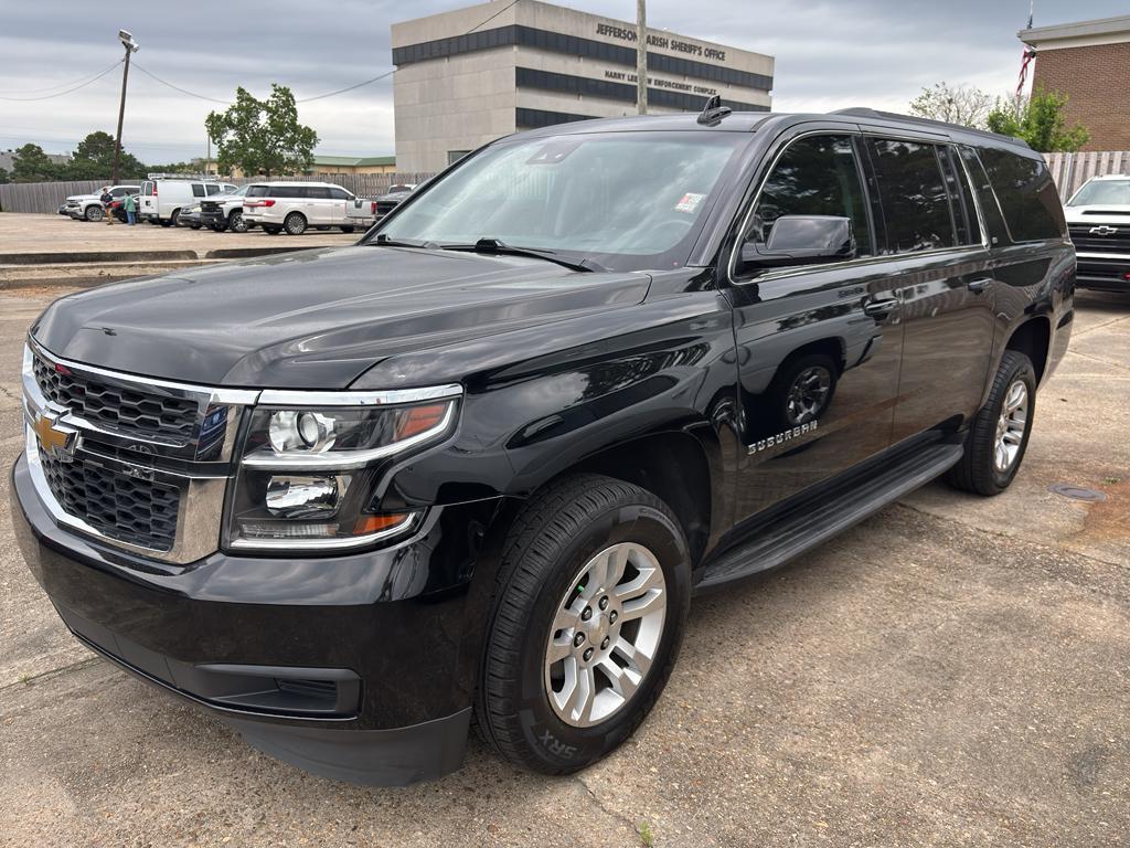 used 2020 Chevrolet Suburban car, priced at $26,990