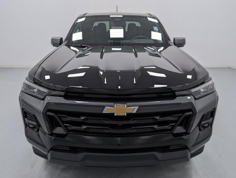 new 2024 Chevrolet Colorado car, priced at $40,220