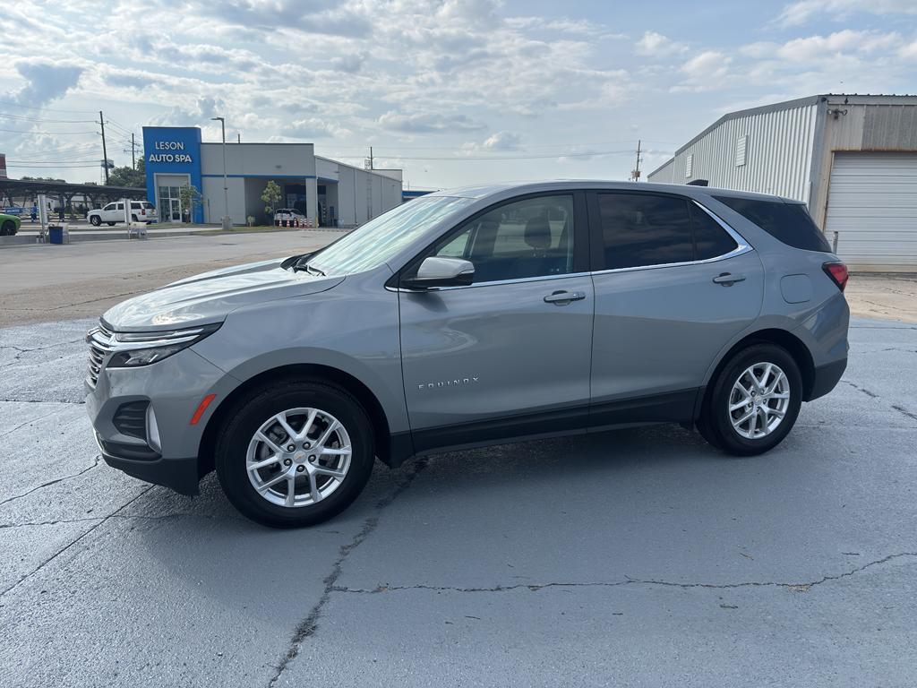 used 2024 Chevrolet Equinox car, priced at $25,000