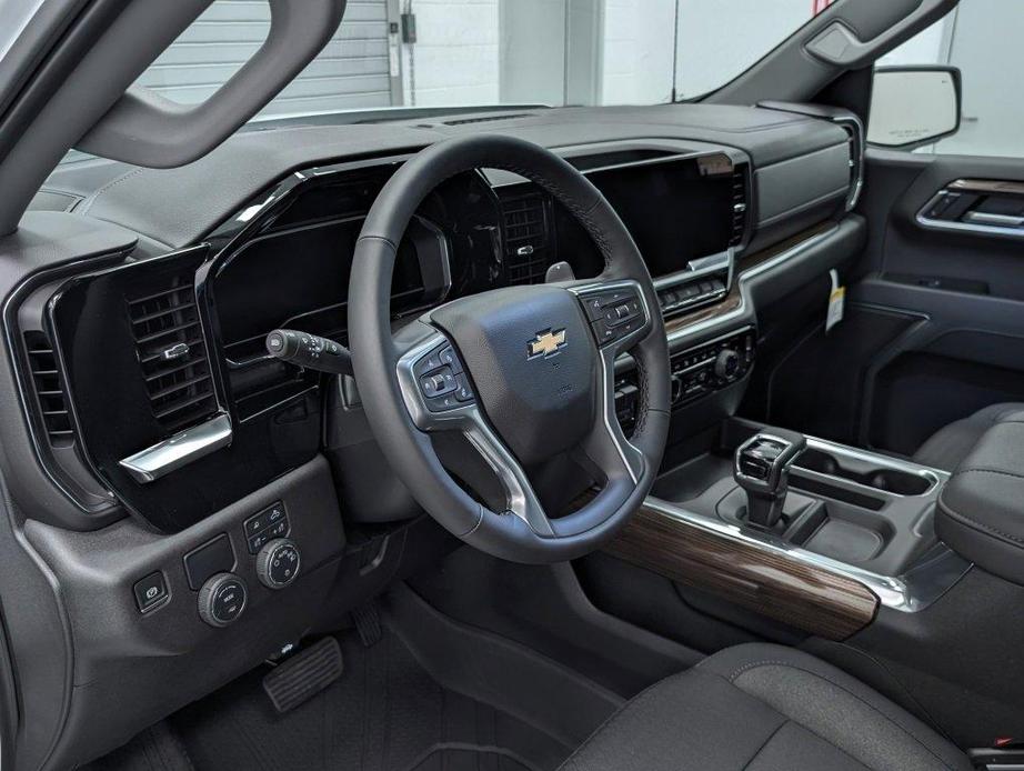 new 2025 Chevrolet Silverado 1500 car, priced at $53,000