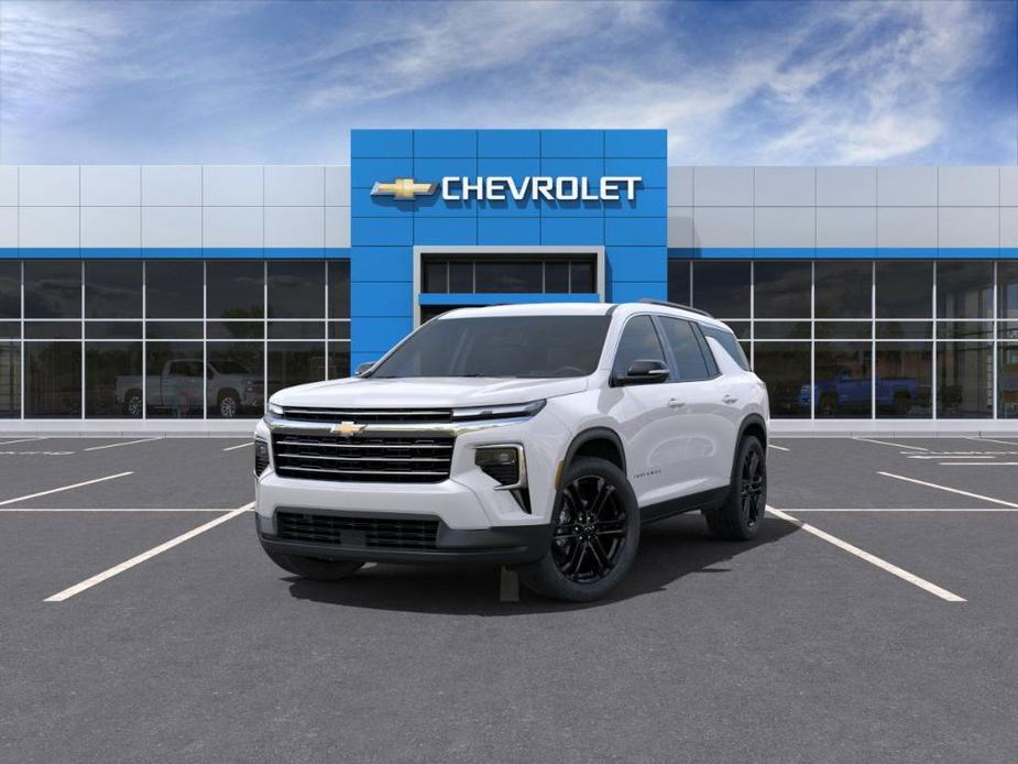 new 2025 Chevrolet Traverse car, priced at $48,560