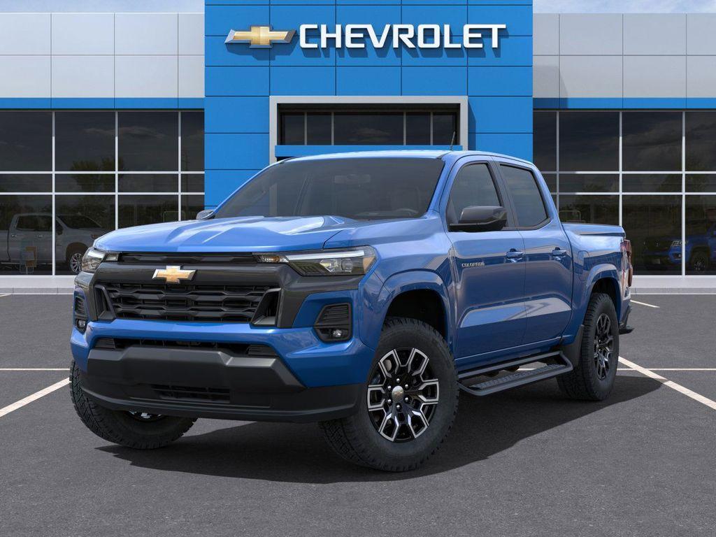 new 2024 Chevrolet Colorado car, priced at $37,500