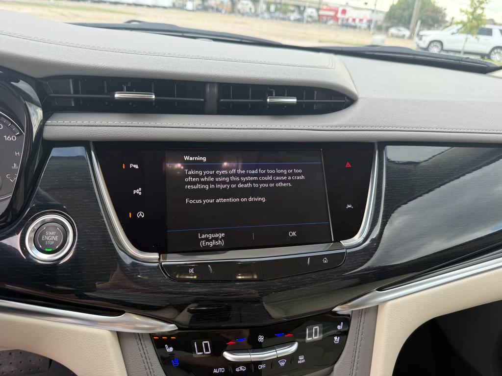 used 2024 Cadillac XT6 car, priced at $52,990