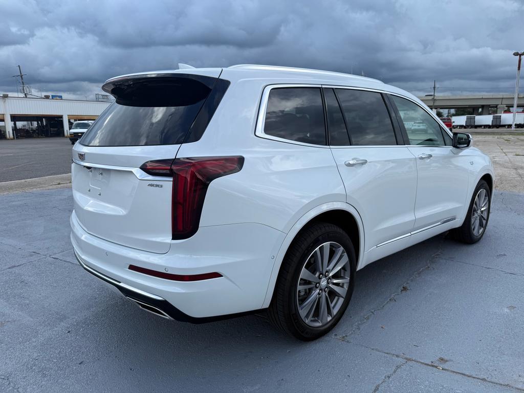 used 2024 Cadillac XT6 car, priced at $52,990