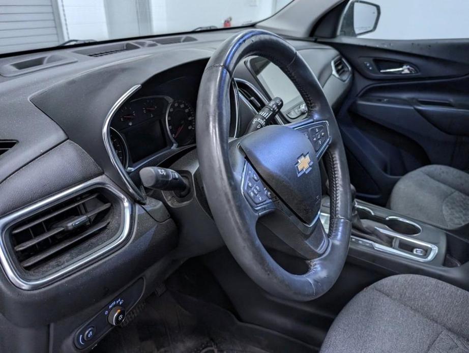 used 2022 Chevrolet Equinox car, priced at $21,995