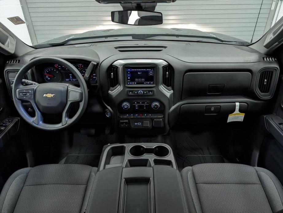 new 2025 Chevrolet Silverado 1500 car, priced at $43,000