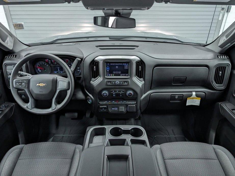 new 2025 Chevrolet Silverado 1500 car, priced at $43,000