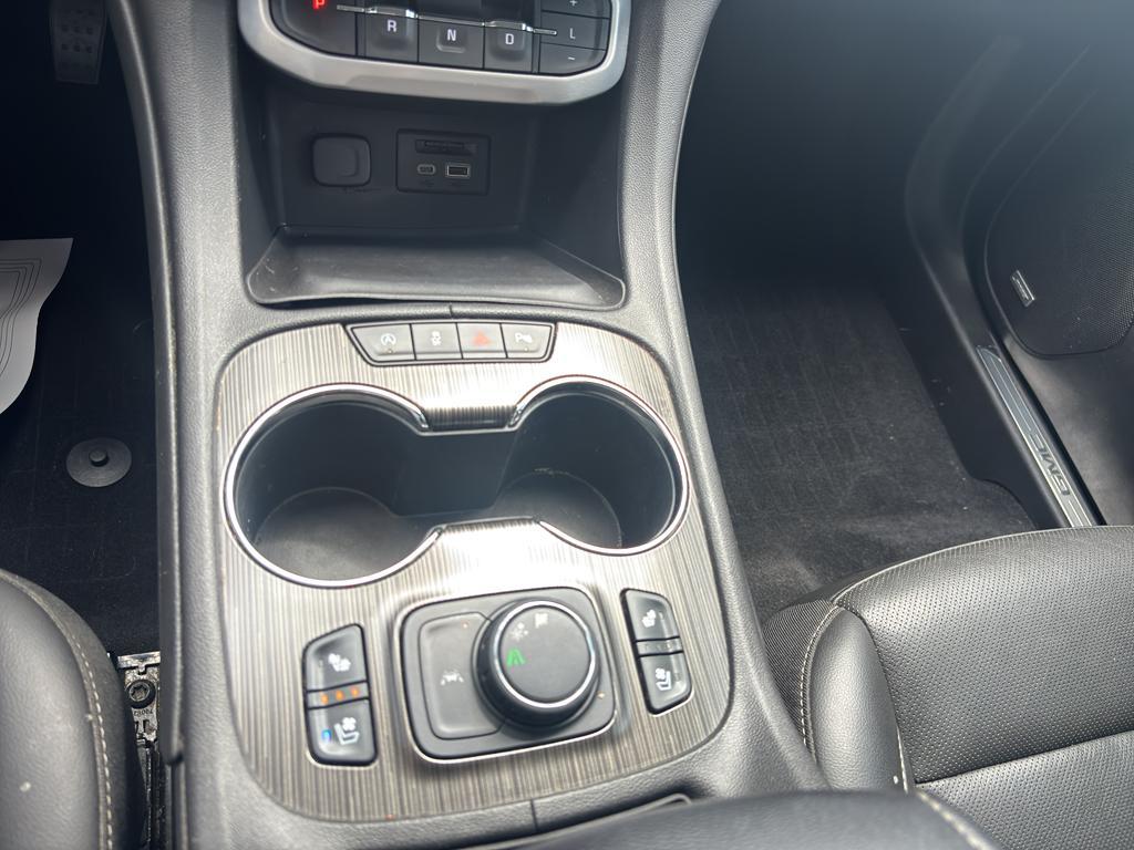 used 2021 GMC Acadia car, priced at $23,695
