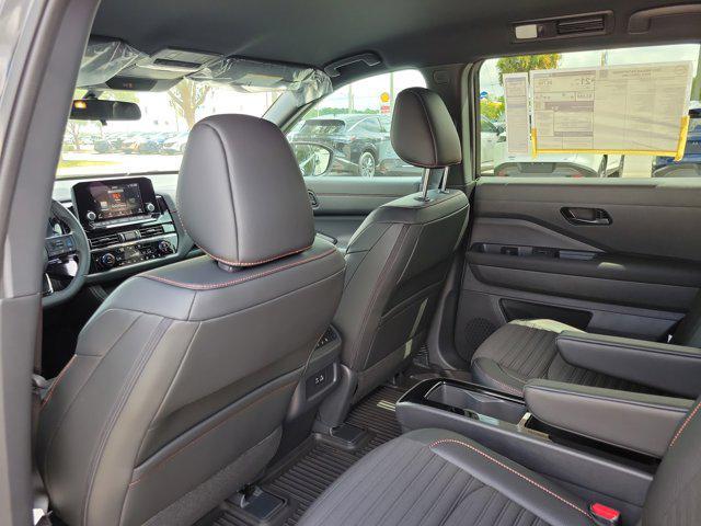 new 2025 Nissan Pathfinder car, priced at $42,978