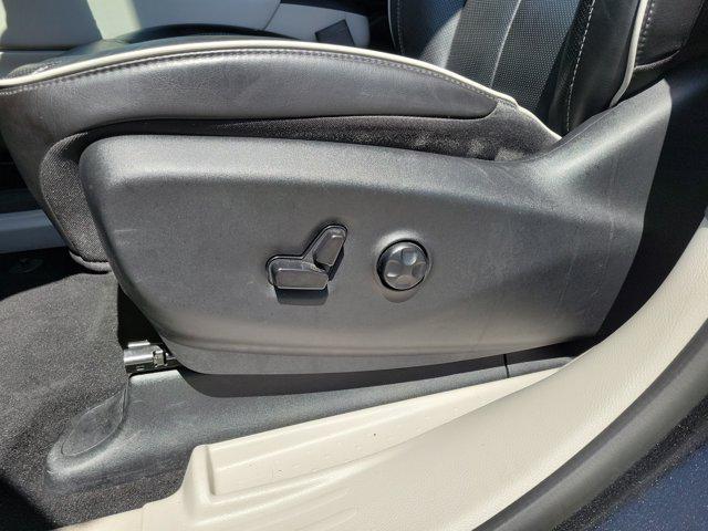 used 2023 Chrysler Pacifica car, priced at $26,578