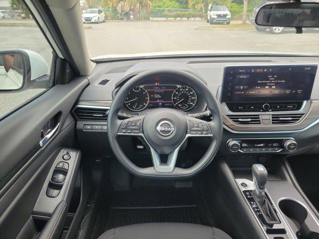 new 2025 Nissan Altima car, priced at $29,579